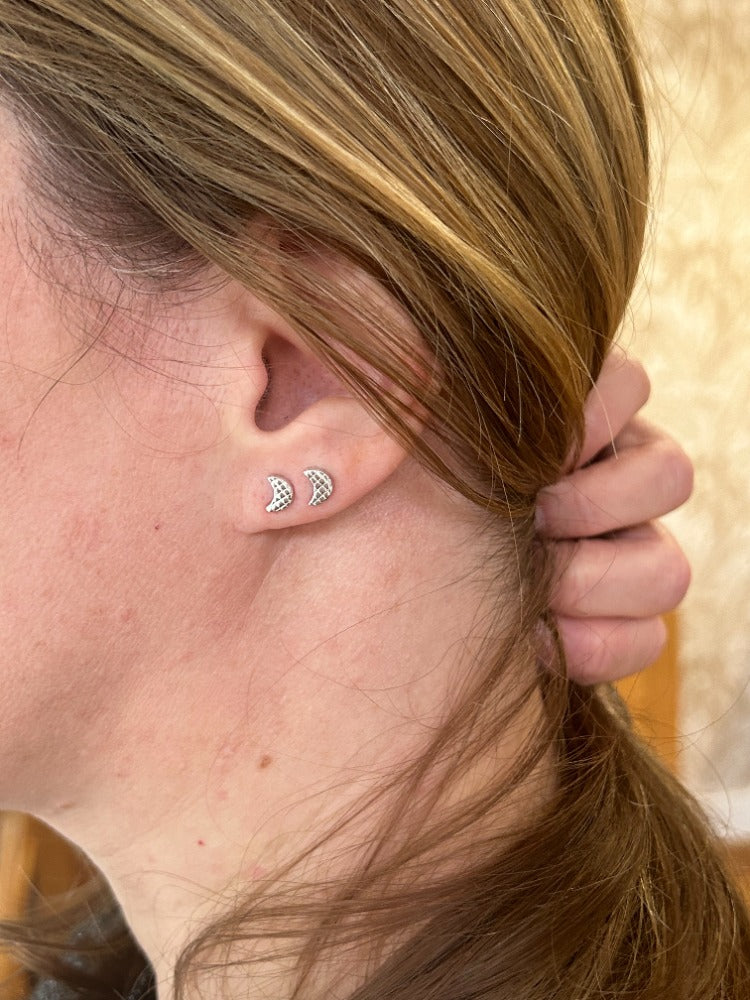 Silver Crescent Moon Earrings